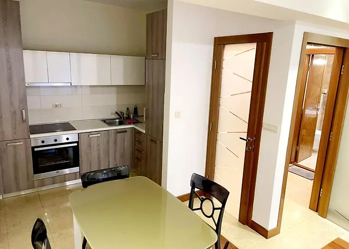 Center דירה פודגוריצה